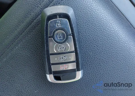 2017 Ford Fusion Se z USA, uszkodzony, nr VIN 3FA6P0H91HR103163